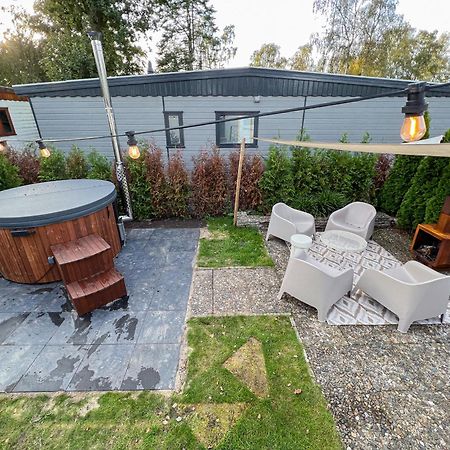 Bosrijk Chalet - Hottub - Veluwe Putten Dış mekan fotoğraf